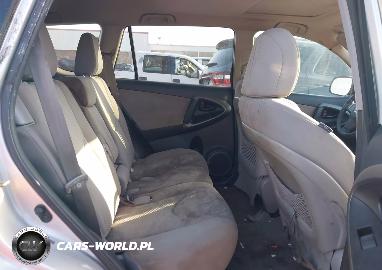 2011 Toyota Rav4 VIN:2T3ZF4DVXBW101192 - 8