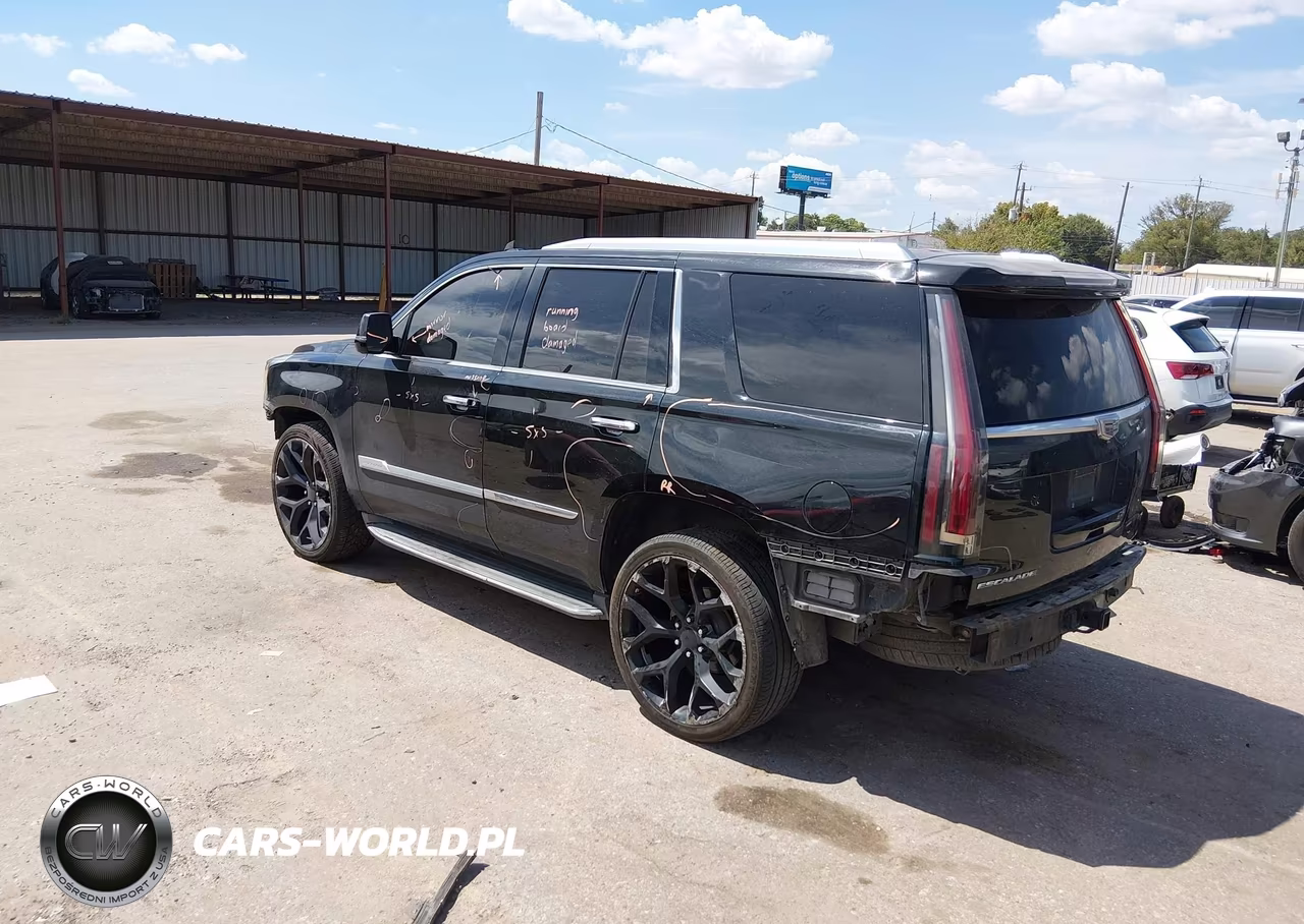 2015 Cadillac Escalade Luxury VIN:1GYS3MKJ7FR742102 - 3