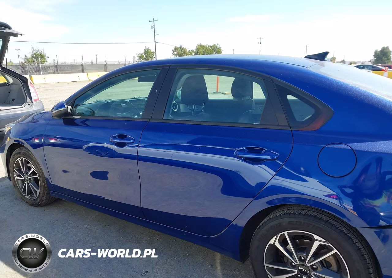 2023 Kia Forte Lxs VIN:3KPF24AD5PE693288 - 14