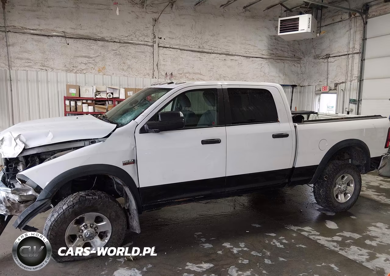 2015 Ram 2500 Power Wagon VIN:3C6TR5EJ0FG692970 - 15