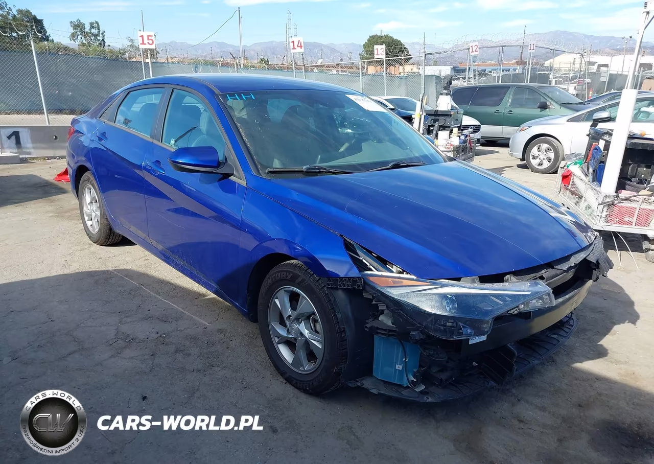 2022 Hyundai Elantra Se