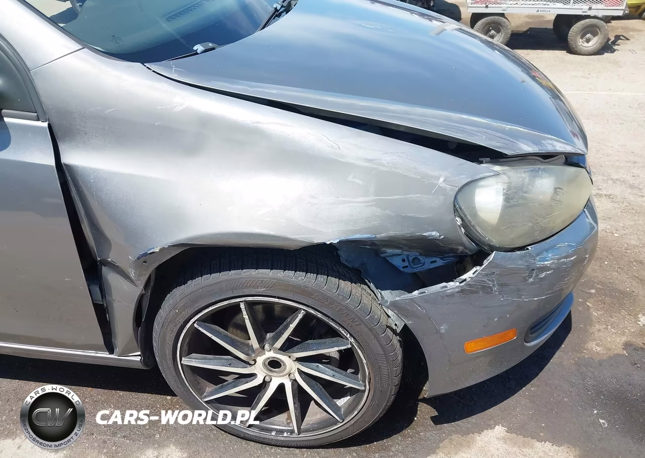 2010 Volkswagen Golf 2-Door VIN:WVWAB7AJ4AW301805 - 6