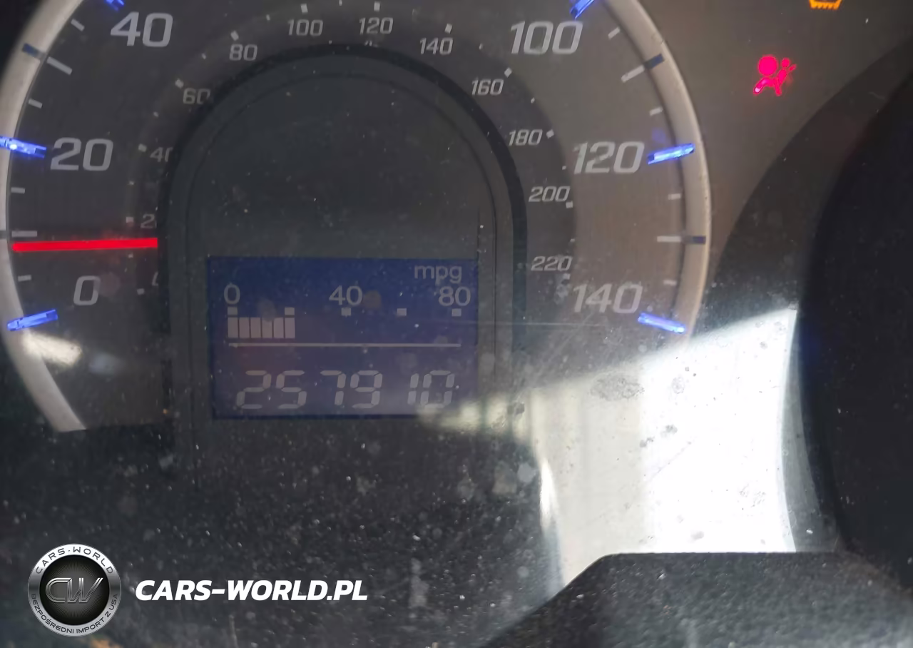 2013 Honda Fit Sport VIN:JHMGE8H56DC072838 - 16