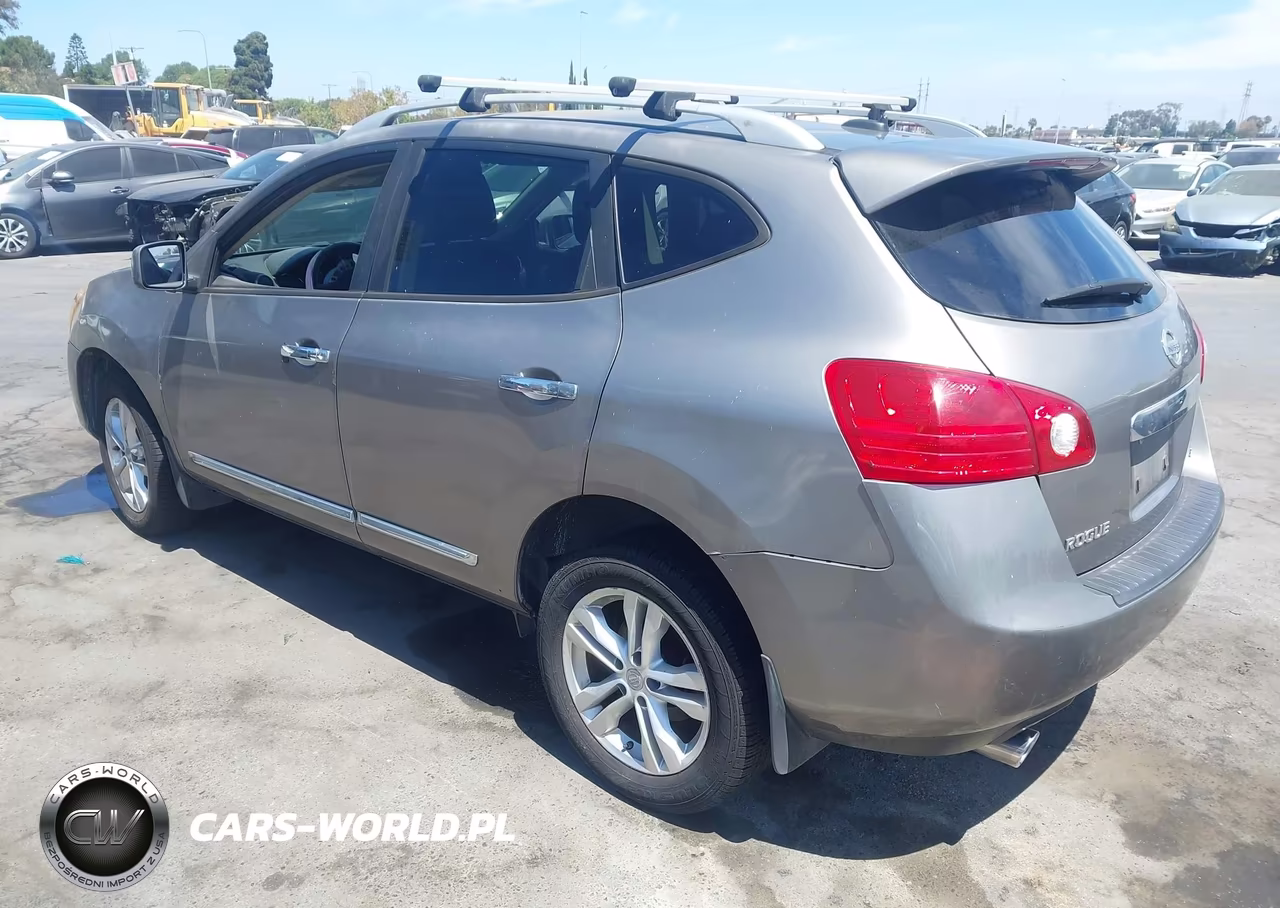 2013 Nissan Rogue Sv VIN:JN8AS5MT2DW526329 - 3