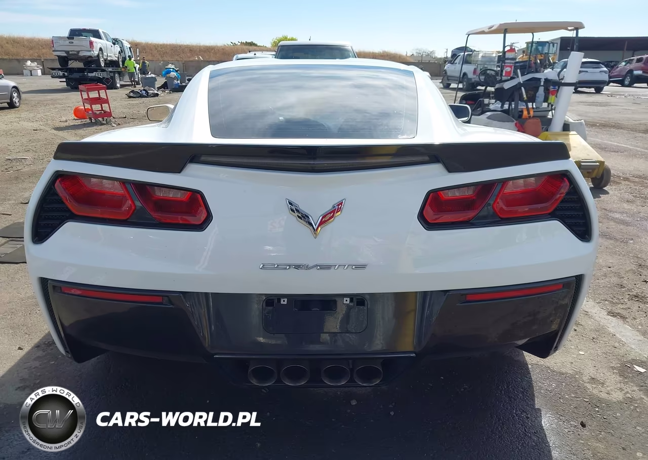 2018 Chevrolet Corvette Stingray VIN:1G1YB2D72J5101313 - 16