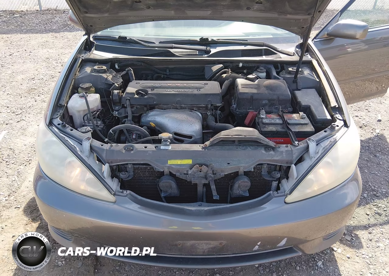2005 Toyota Camry Le VIN:4T1BE32KX5U557519 - 10