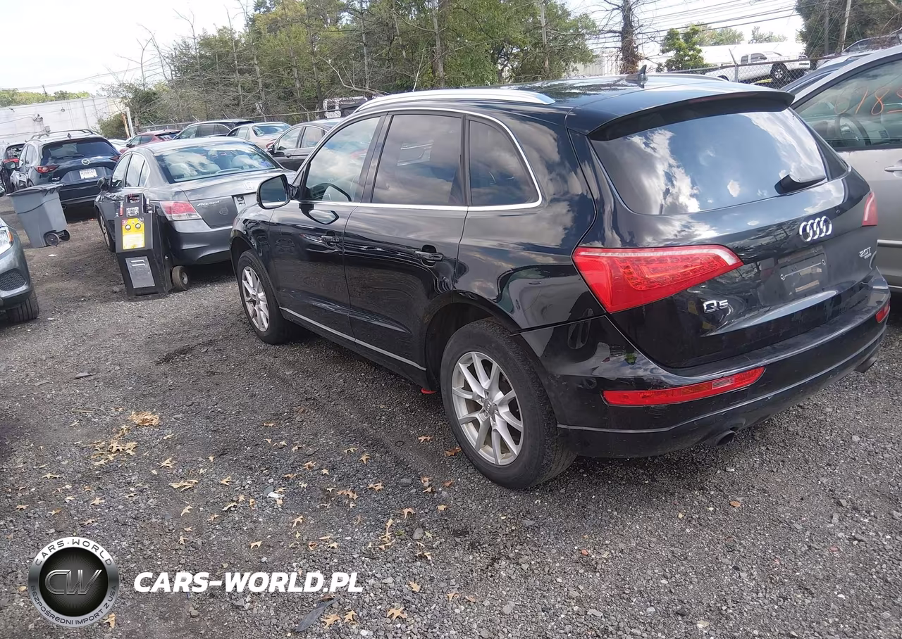 2012 Audi Q5 2.0T Premium VIN:WA1LFAFP2CA139562 - 3