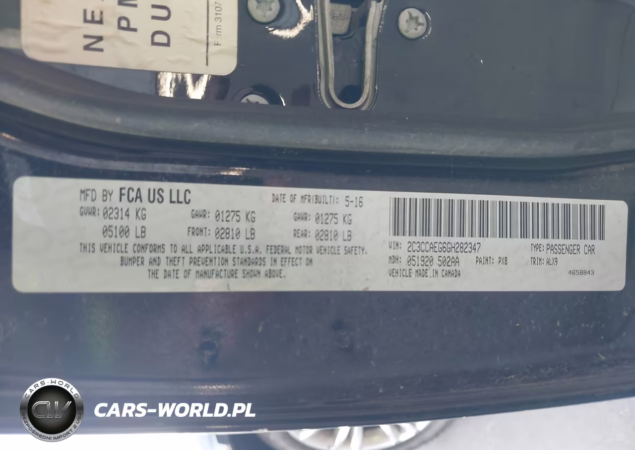 2016 Chrysler 300C VIN:2C3CCAEG6GH282347 - 9
