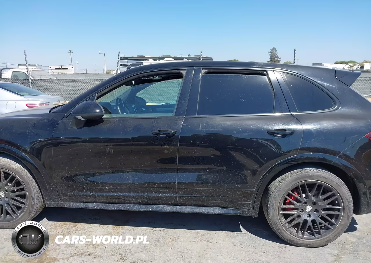 2013 Porsche Cayenne Gts VIN:WP1AD2A21DLA75667 - 14