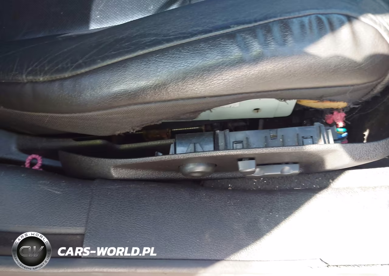 2008 Cadillac Sts Rwd W-1Se VIN:1G6DZ67A280207688 - 13