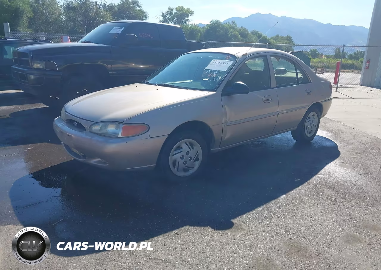 1998 Ford Escort Se VIN:1FAFP13PXWW148821 - 2