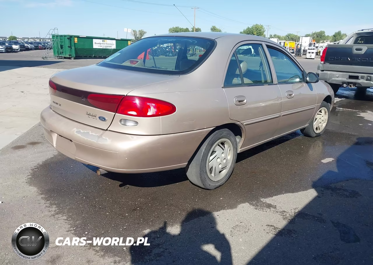 1998 Ford Escort Se VIN:1FAFP13PXWW148821 - 4