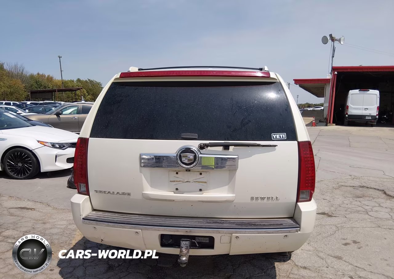 2007 Cadillac Escalade Standard VIN:1GYFK63877R267158 - 16