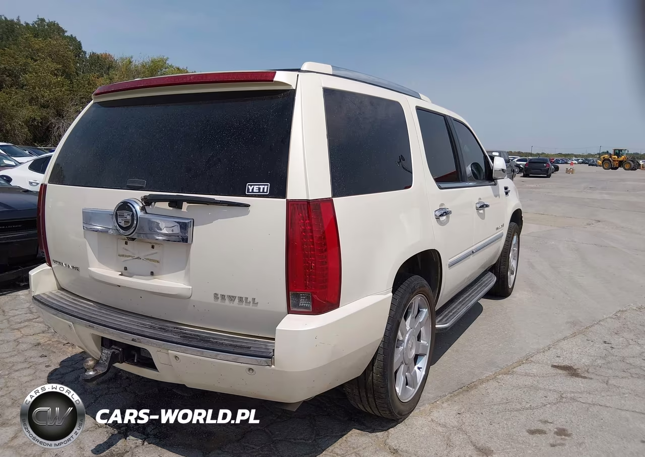 2007 Cadillac Escalade Standard VIN:1GYFK63877R267158 - 4