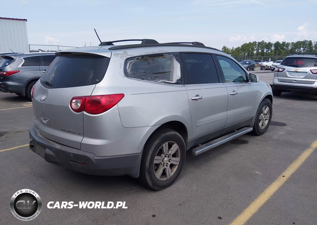 2011 Chevrolet Traverse Lt VIN:1GNKRJEDXBJ380923 - 4