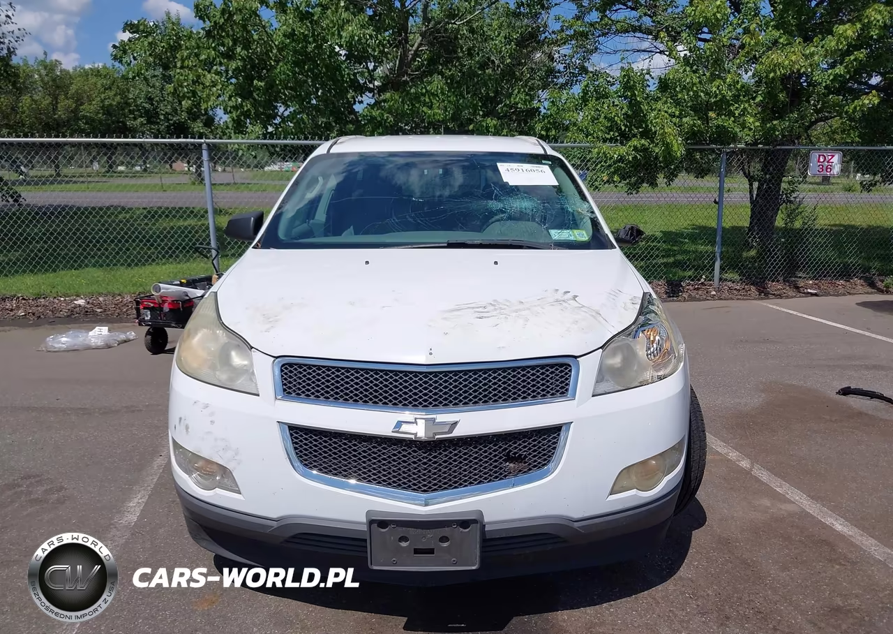 2010 Chevrolet Traverse Ls VIN:1GNLVEED7AS146156 - 12