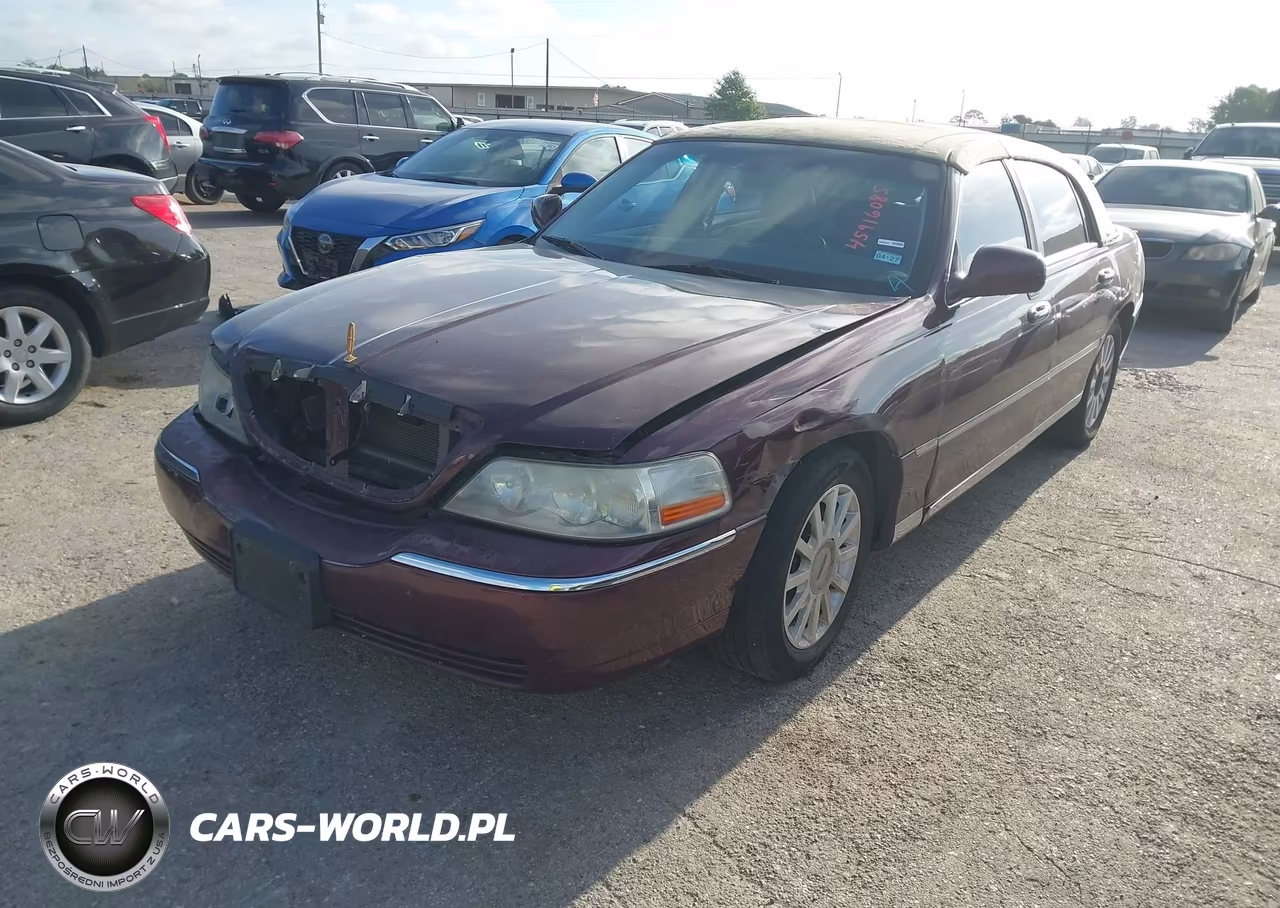 2006 Lincoln Town Car Signature VIN:1LNHM81WX6Y608607 - 2
