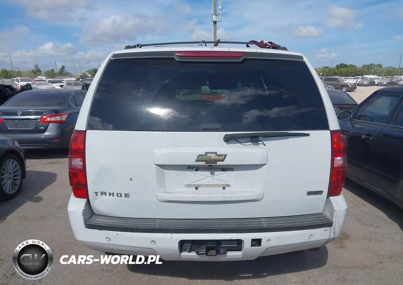 2011 Chevrolet Tahoe Lt VIN:1GNSCBE07BR192690 - 16
