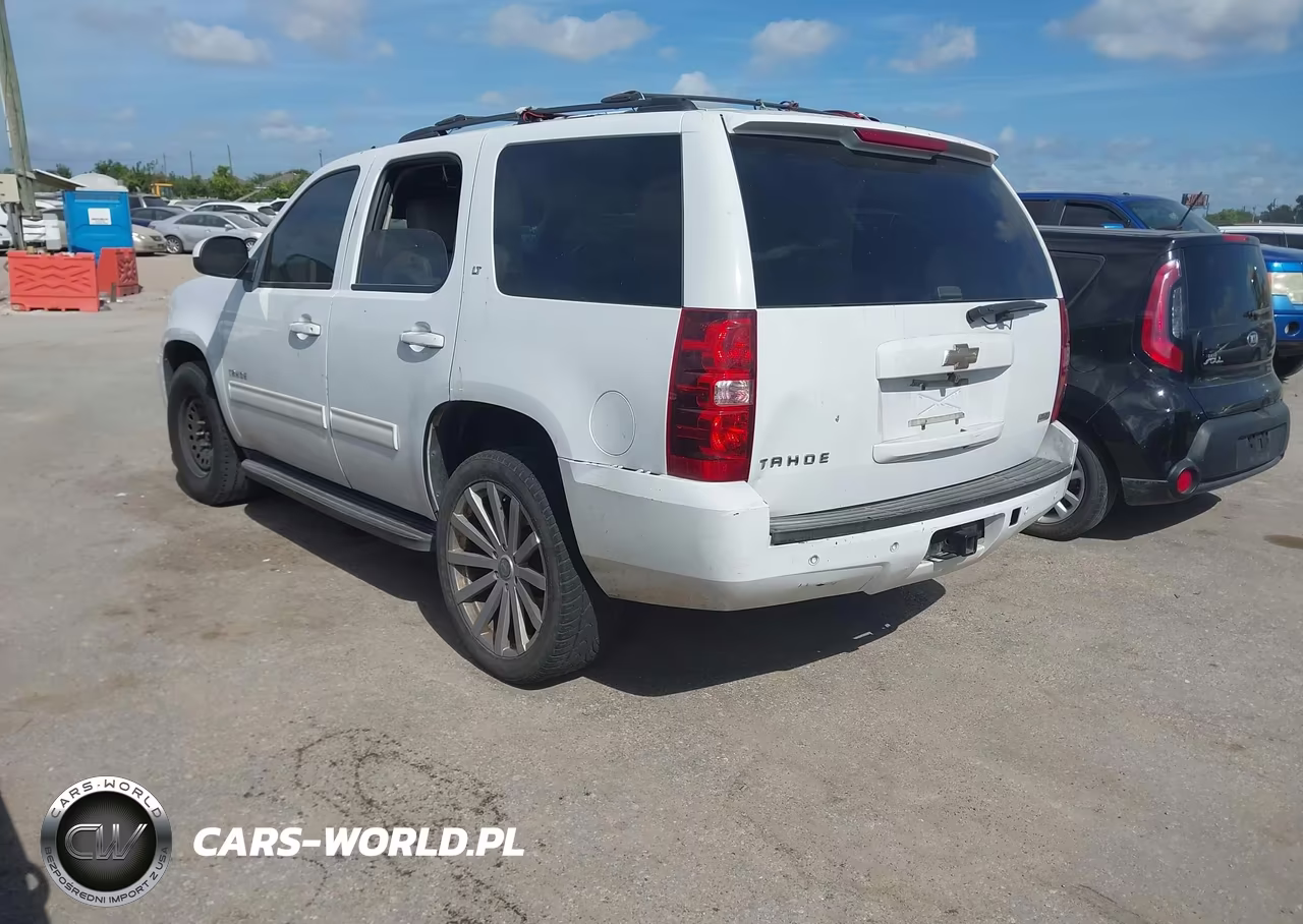 2011 Chevrolet Tahoe Lt VIN:1GNSCBE07BR192690 - 3