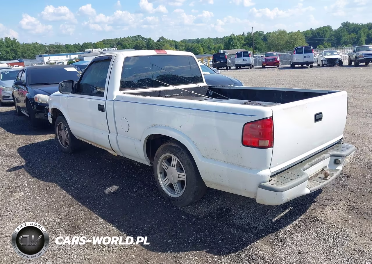 1999 Chevrolet S-10 Ls VIN:1GCCS1443X8147581 - 3