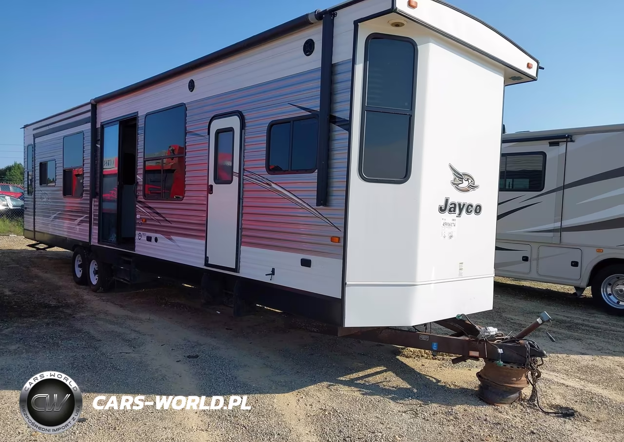 2016 Jayco Travel Trailer VIN:1UJBJ0BV1G11J0140 - 1