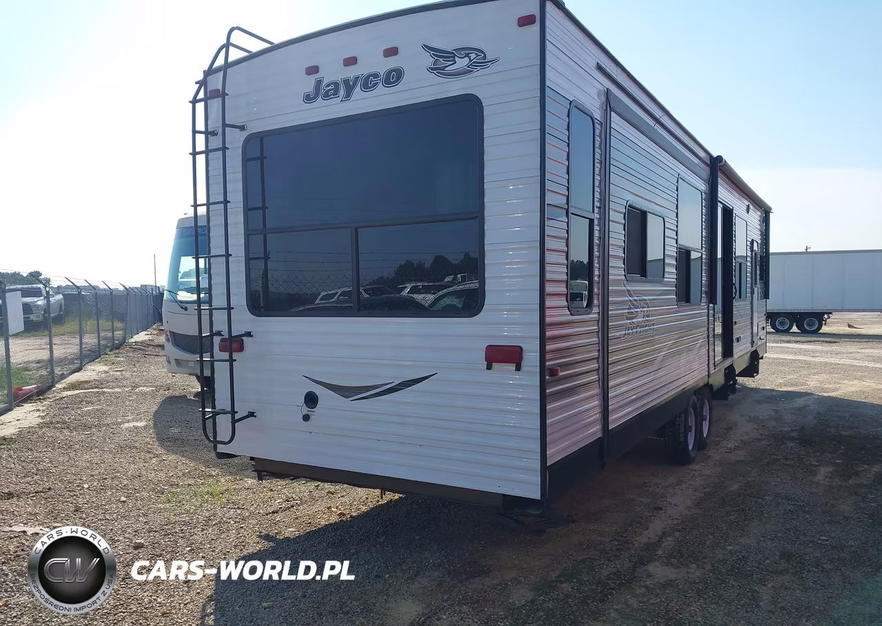 2016 Jayco Travel Trailer VIN:1UJBJ0BV1G11J0140 - 4