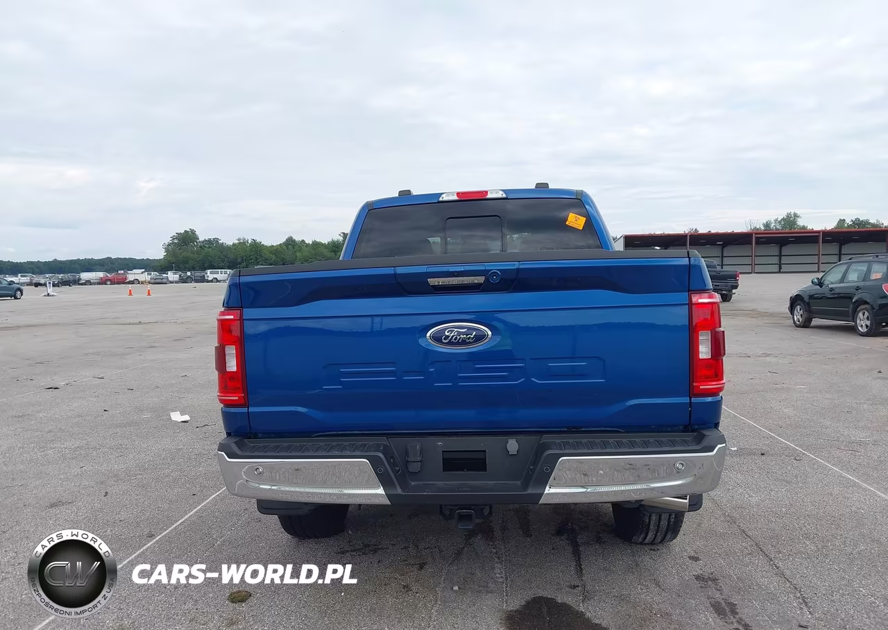 2023 Ford F-150 Xlt VIN:1FTFW1E5XPKE70800 - 17