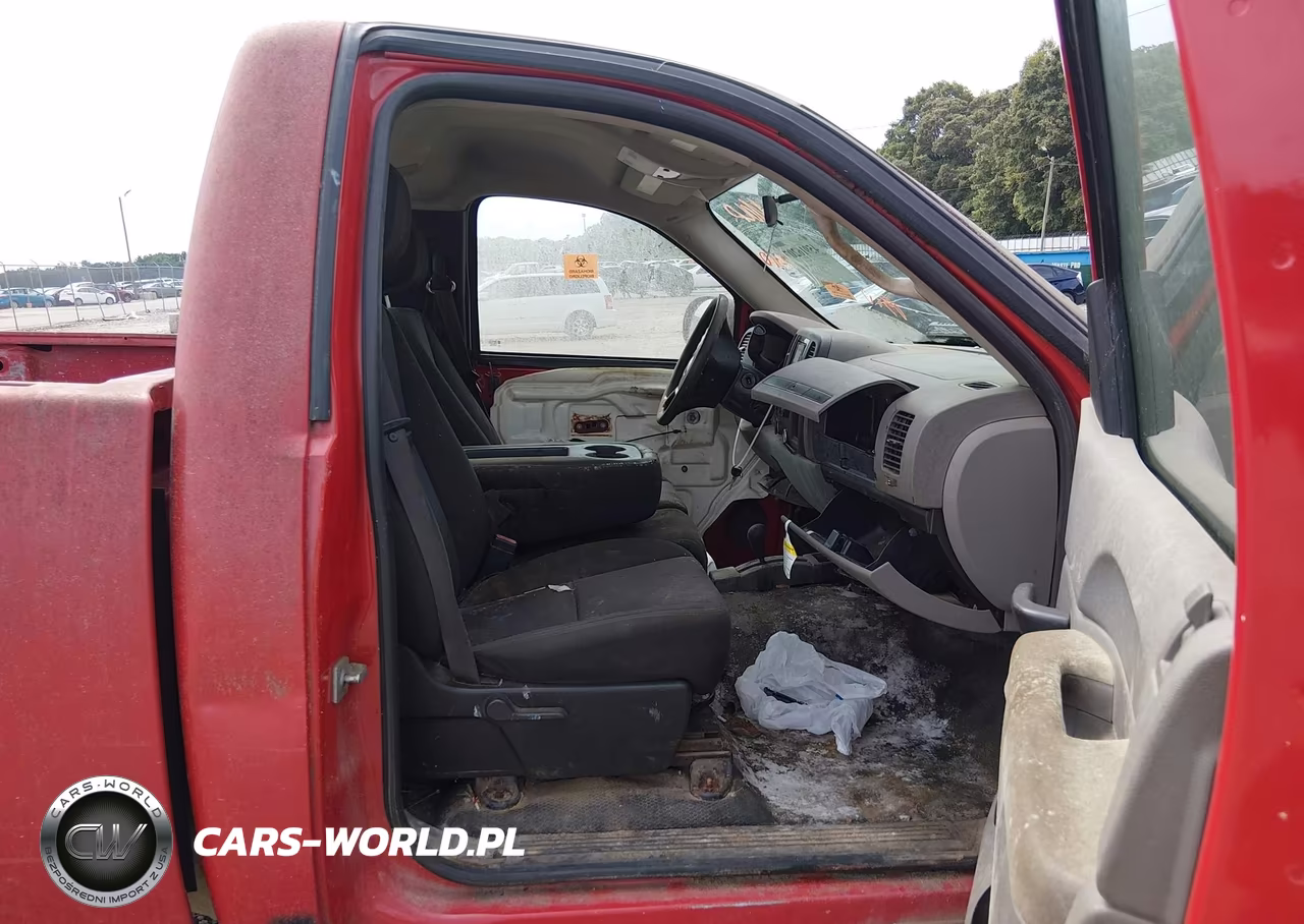 2011 Chevrolet Silverado 1500 Work Truck VIN:1GCNKPEX0BZ395777 - 5
