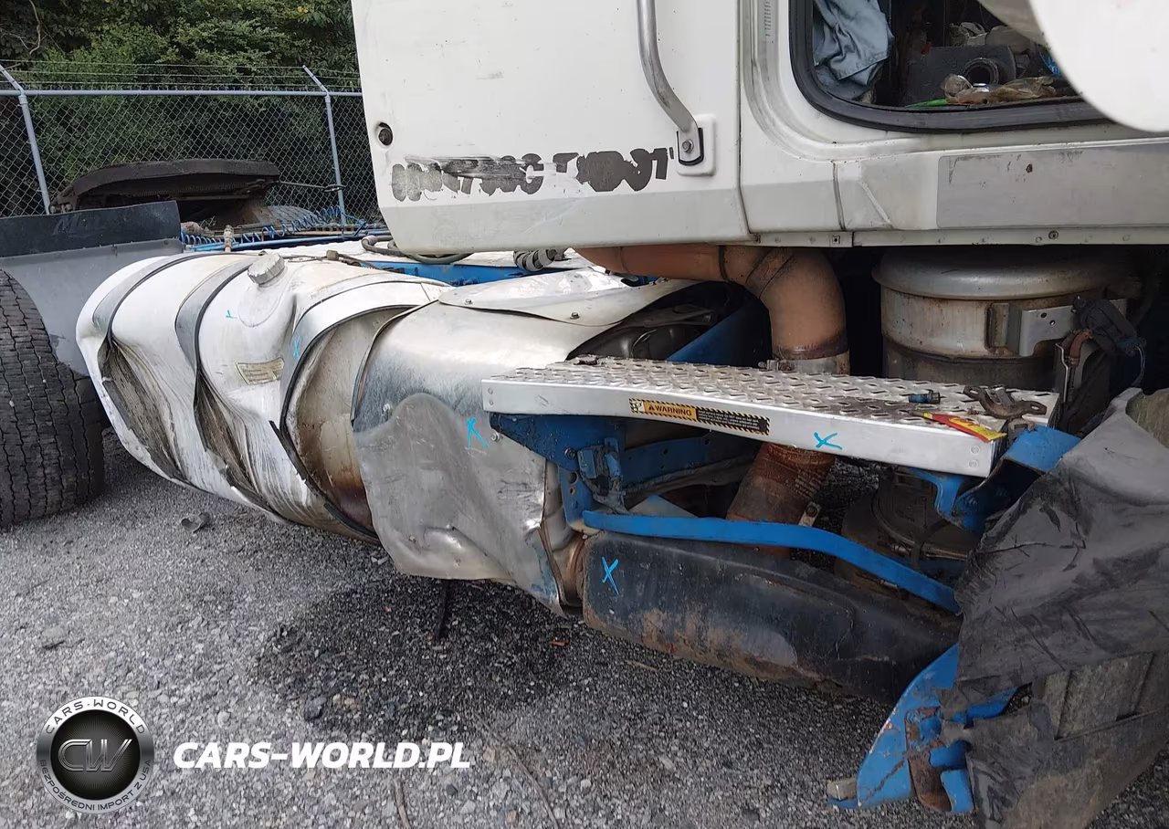 2013 Mack 600 Cxu600 VIN:1M1AW07Y1DM029858 - 11