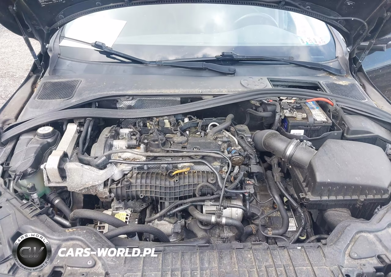 2015 Volvo S60 T5 VIN:YV140MFJ5F1343182 - 10