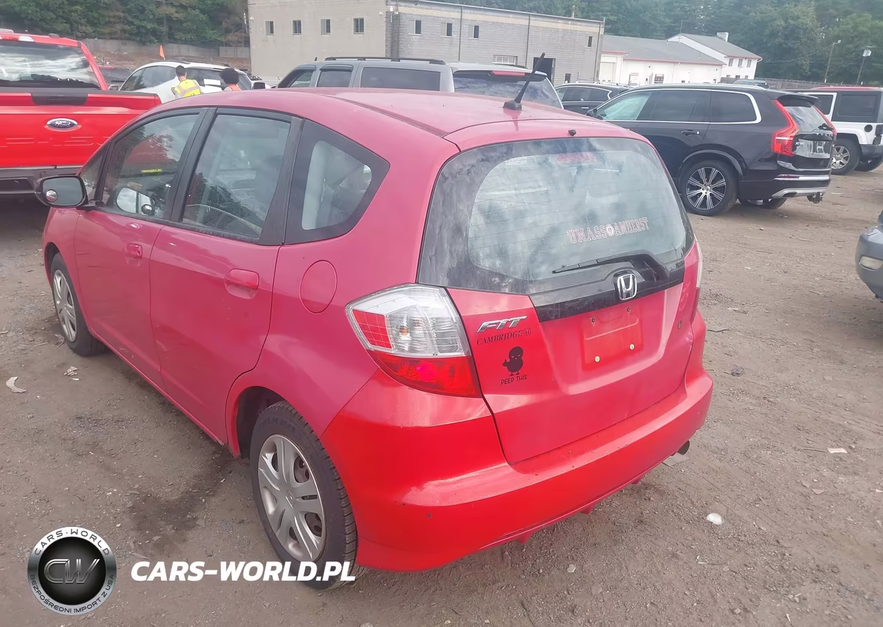 2010 Honda Fit VIN:JHMGE8G29AS002680 - 3