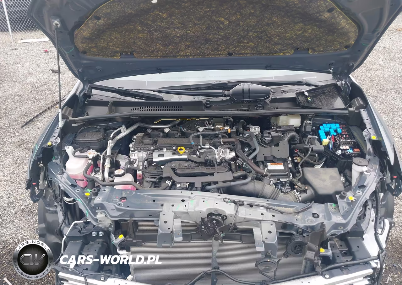 2026 Toyota Prius Le VIN:JTDACAAU3T3075247 - 10