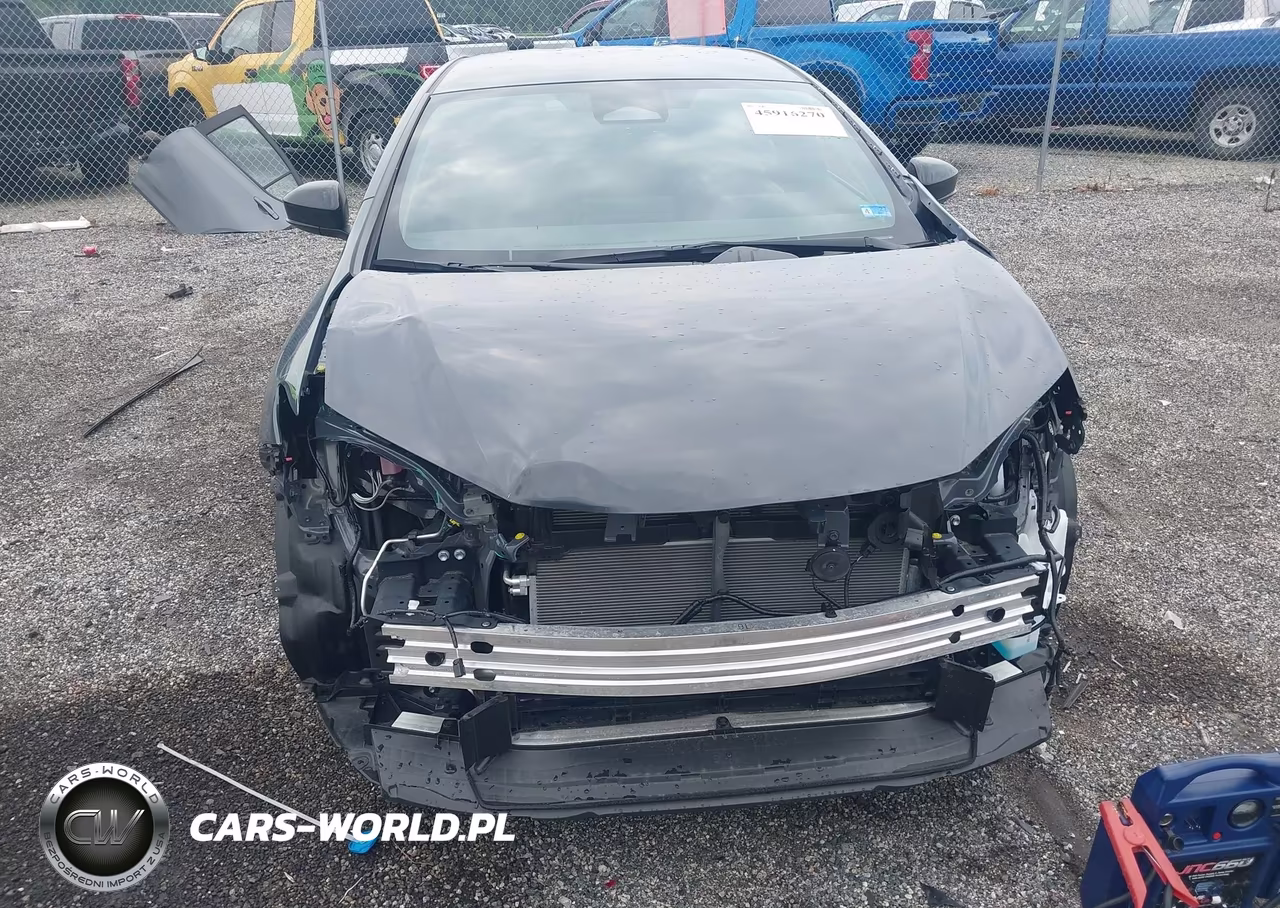 2026 Toyota Prius Le VIN:JTDACAAU3T3075247 - 6