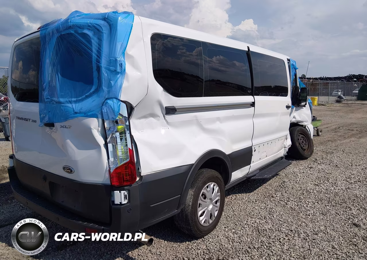2023 Ford Transit-350 Passenger Van Xlt VIN:1FBAX2Y82PKB09195 - 4