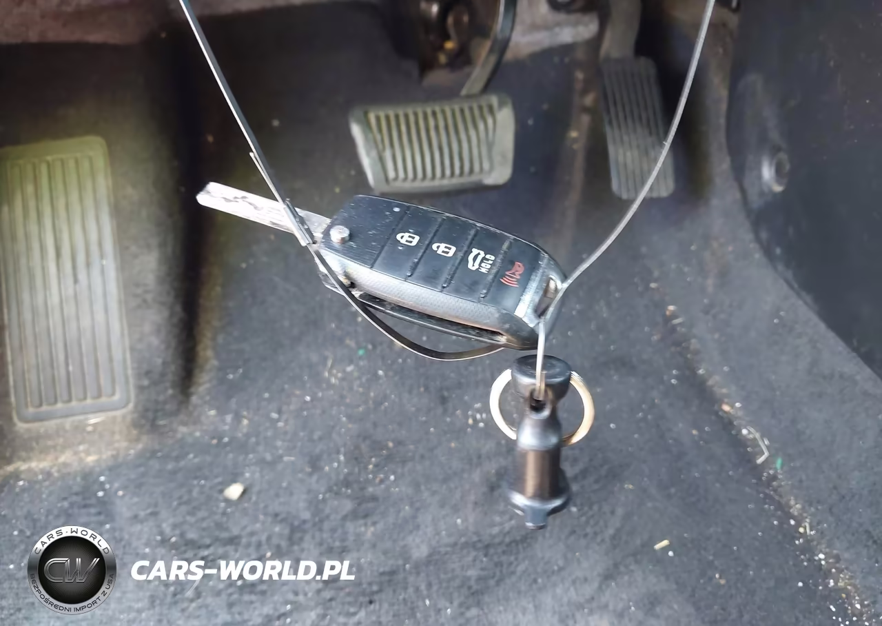 2020 Kia Rio S VIN:3KPA24AD1LE284693 - 11