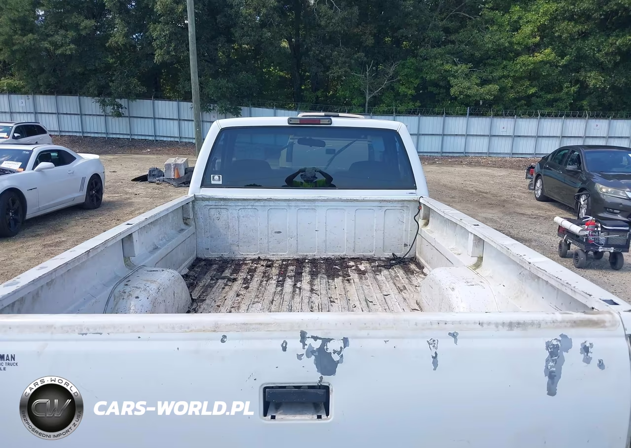 2000 GMC Sierra 2500 Classic Sl VIN:1GTGC24R6YR162099 - 8