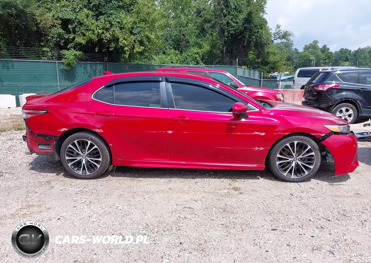 2020 Toyota Camry Se VIN:4T1G11AK6LU313192 - 13