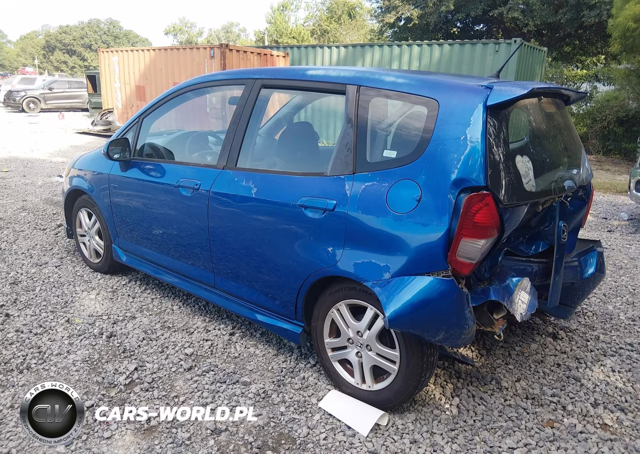2008 Honda Fit Sport VIN:JHMGD386X8S021126 - 3