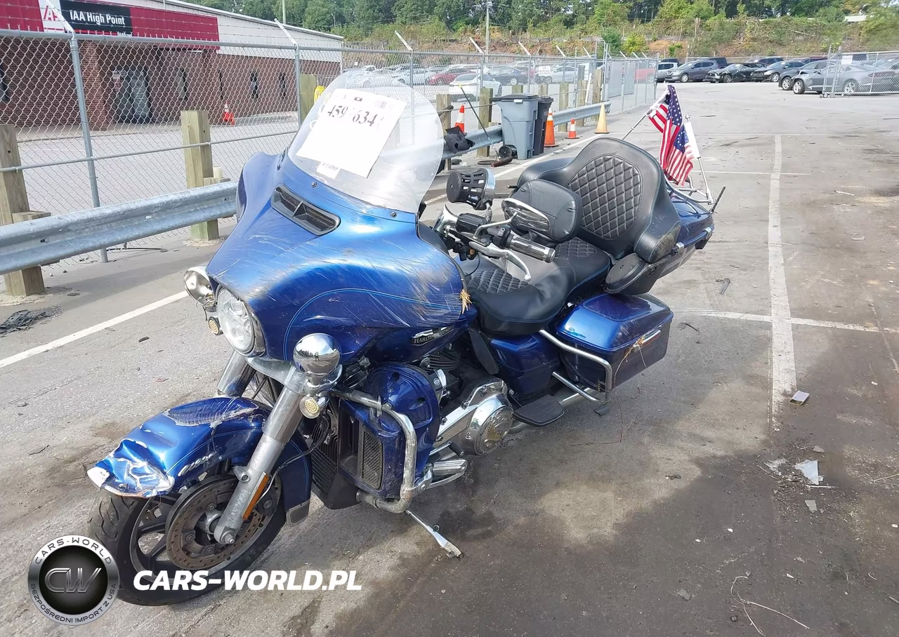2017 Harley-Davidson Flhtcu Ultra Classic Electra Gld VIN:1HD1FCC17HB618620 - 2