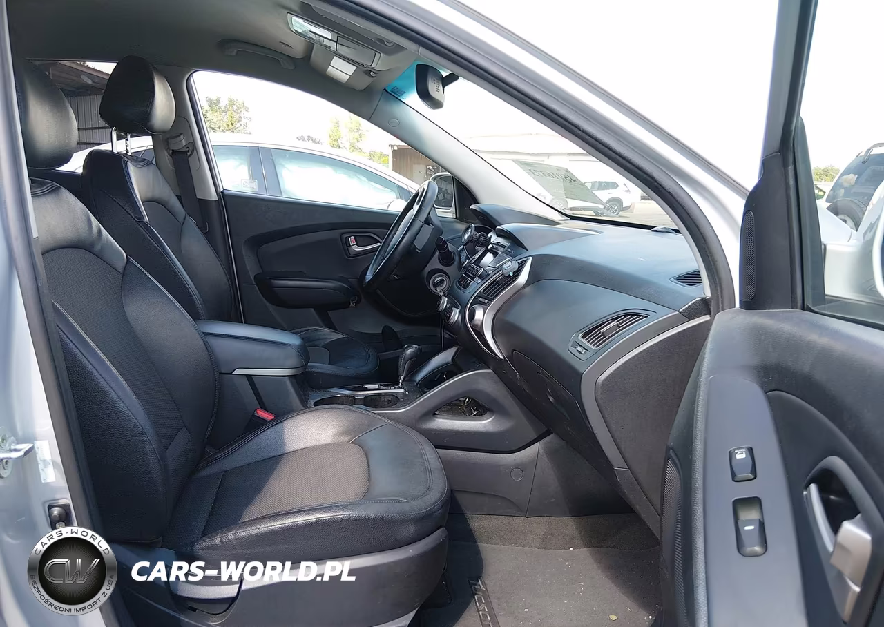 2012 Hyundai Tucson Gls VIN:KM8JU3AC9CU459152 - 5
