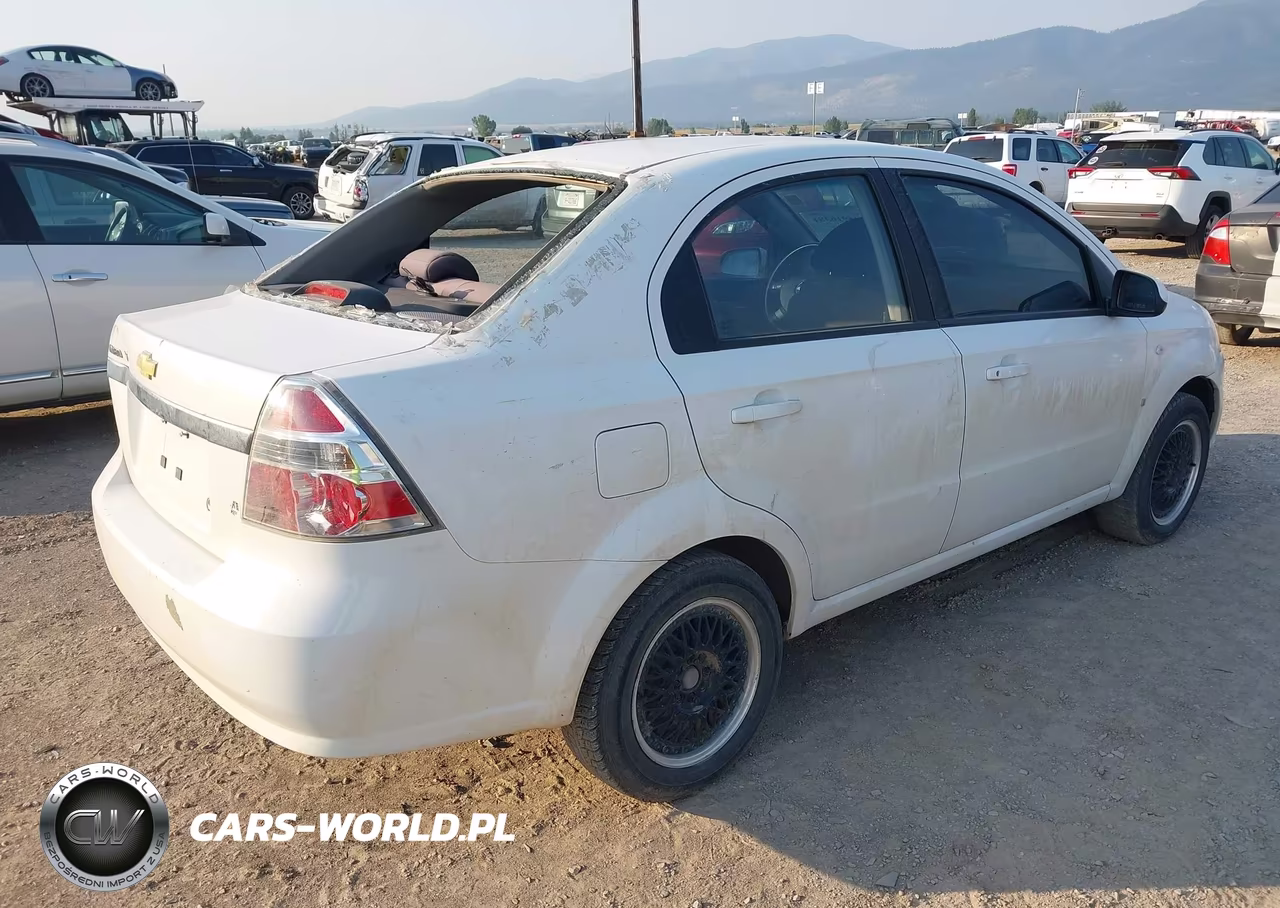 2007 Chevrolet Aveo Ls VIN:KL1TD56617B062930 - 4