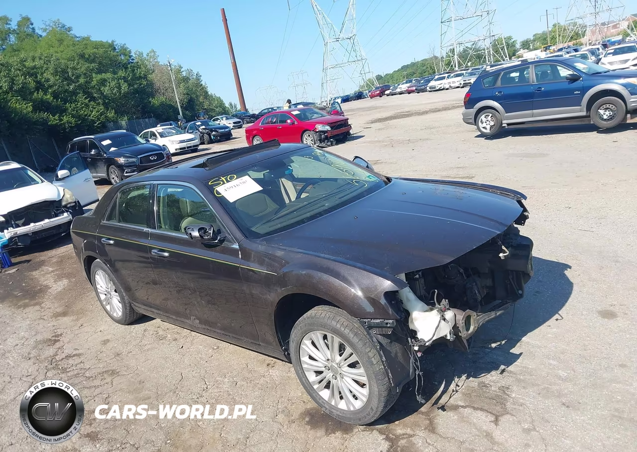 2013 Chrysler 300C Luxury Series Awd VIN:2C3CCAST2DH565910 - 18