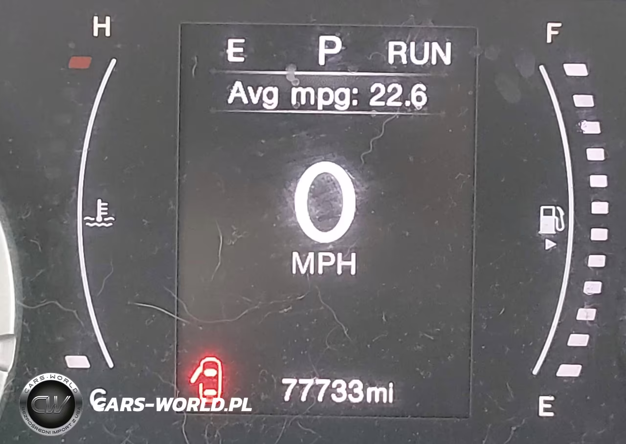2018 Jeep Renegade Sport 4X4 VIN:ZACCJBAB0JPG92388 - 16