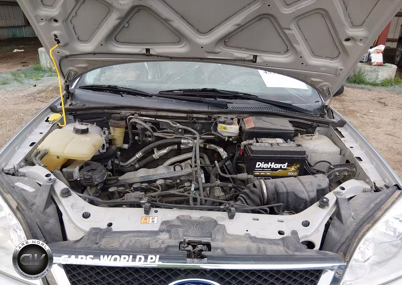 2005 Ford Focus Zx4 VIN:1FAFP34N75W112558 - 10