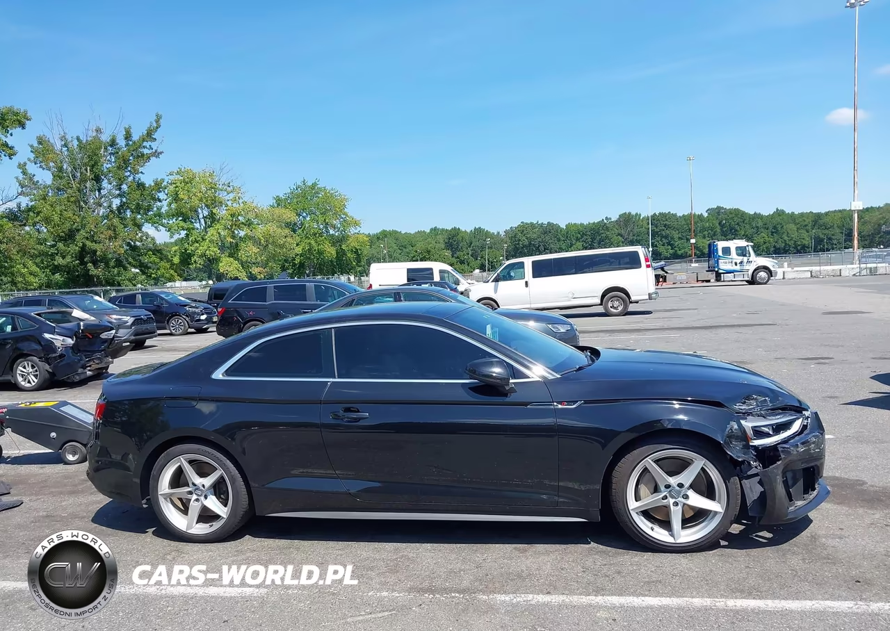 2018 Audi A5 2.0T Premium VIN:WAUTNAF56JA092845 - 13