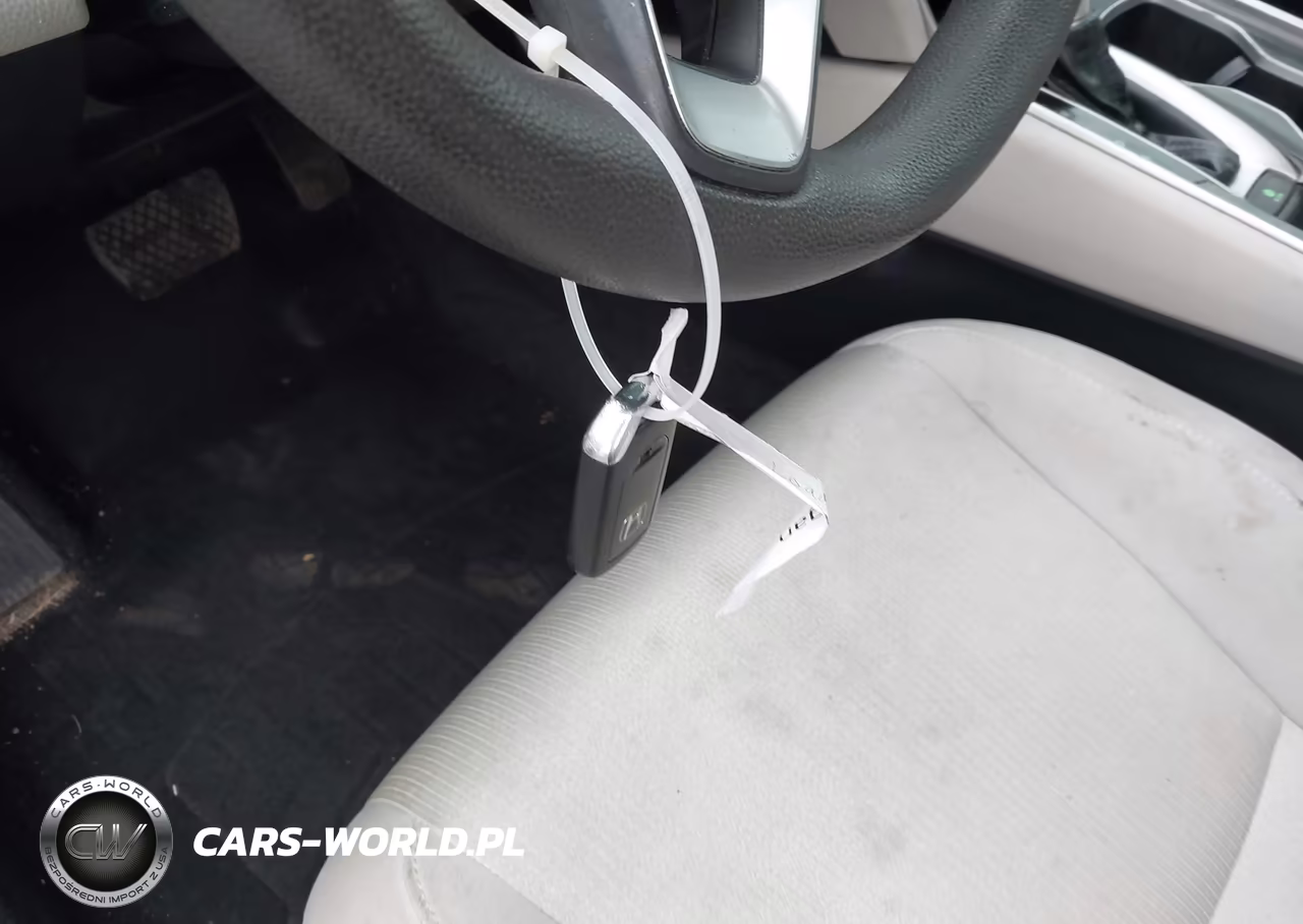 2018 Honda Accord Lx VIN:1HGCV1F10JA045845 - 10