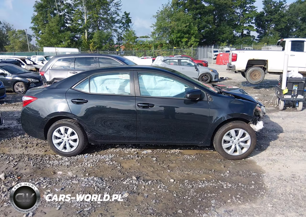 2016 Toyota Corolla Le VIN:5YFBURHE3GP500462 - 14