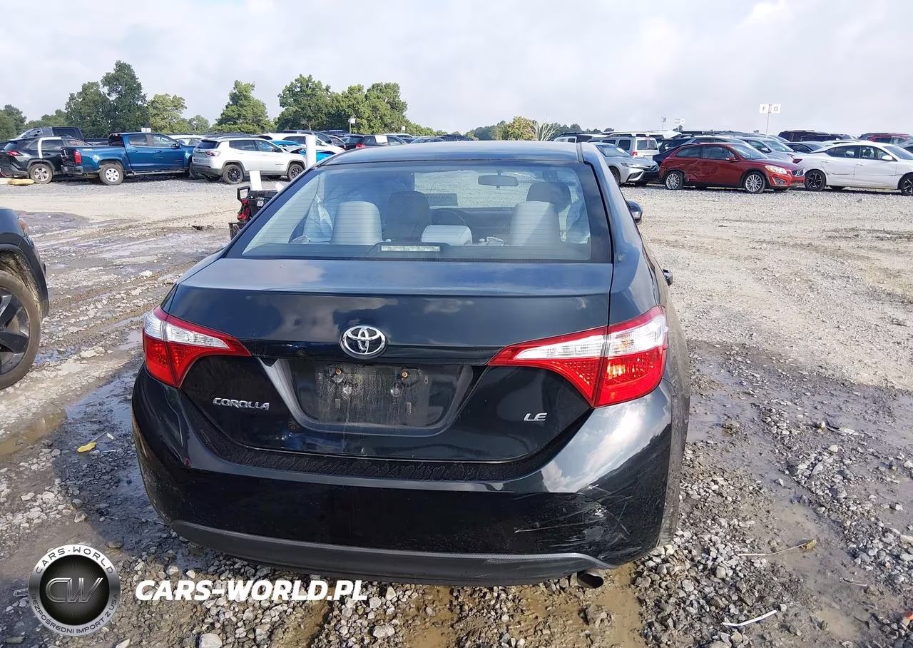 2016 Toyota Corolla Le VIN:5YFBURHE3GP500462 - 17