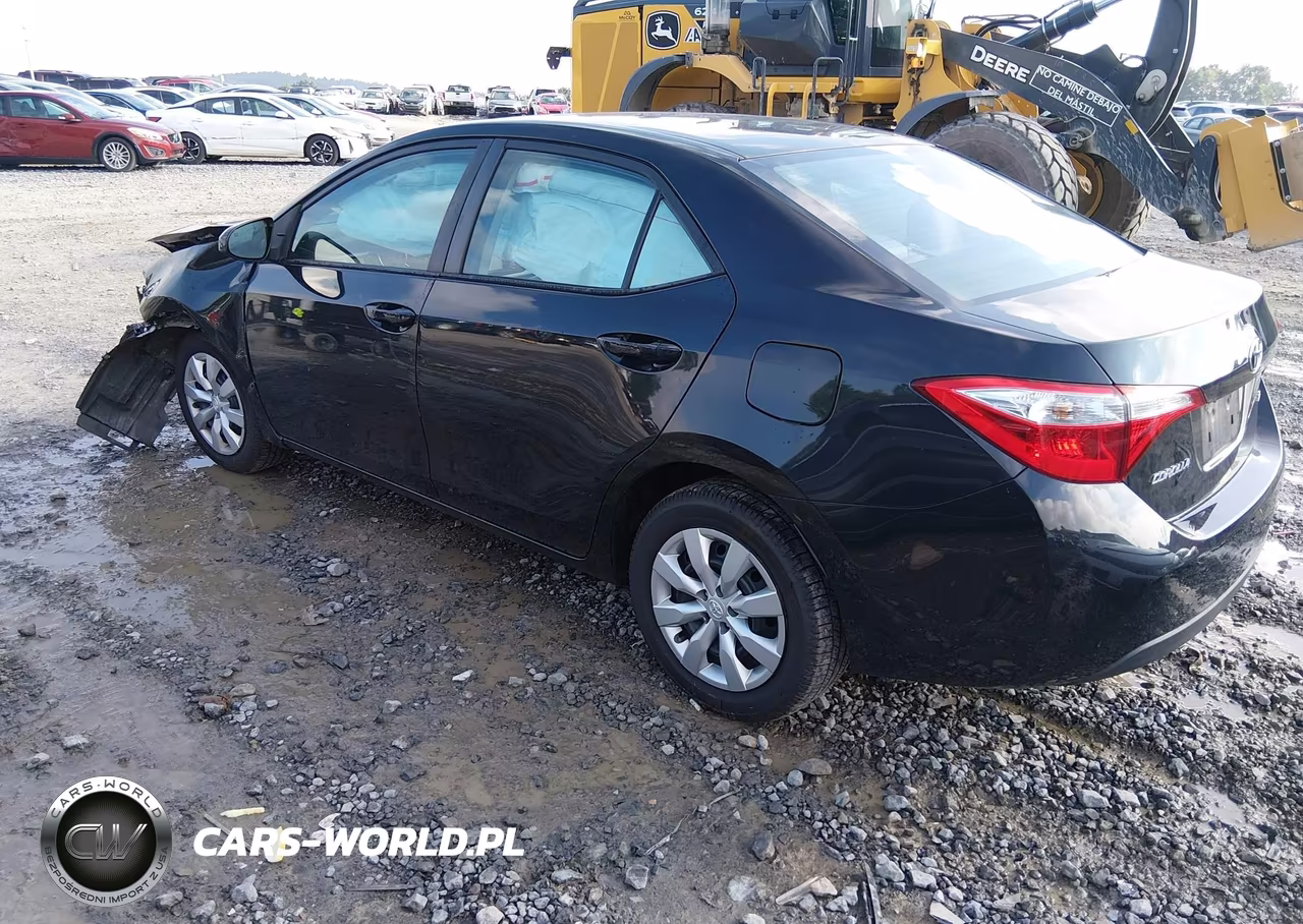2016 Toyota Corolla Le VIN:5YFBURHE3GP500462 - 3