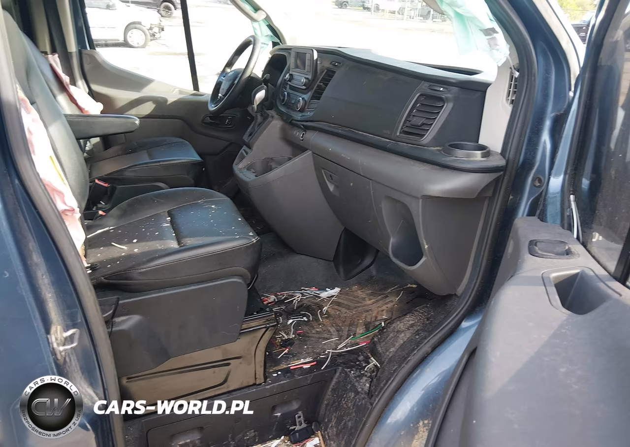 2023 Ford Transit-250 VIN:1FTBR1Y80PKA45873 - 5